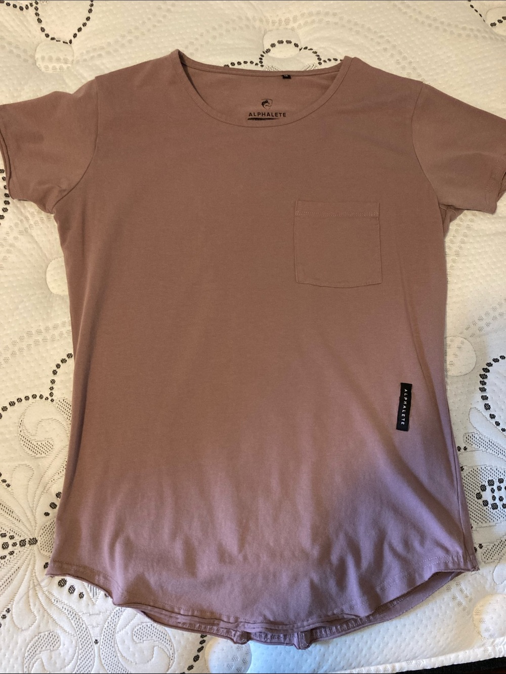 Alphalete Mens' Mauve Short Sleeve Pocket Tee
